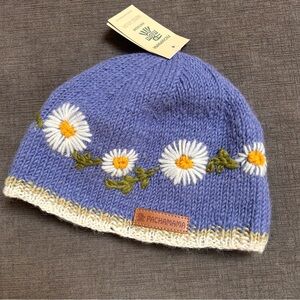 Blue Daisy Chain Beanie Jacaranda hat NEW